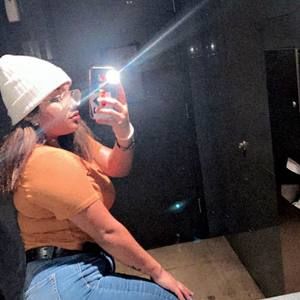 Meet your Posher, Maria luciana